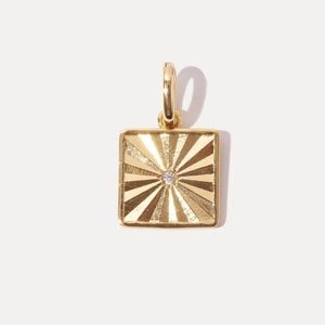 NWOT! Miranda Frye "Naomi Charm" 18k Gold Plated Charm